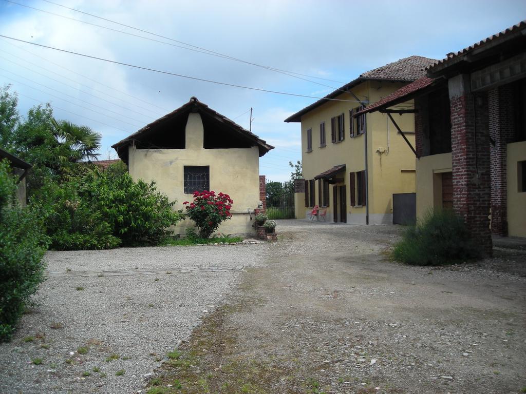 Agriturismo Cascina Roma Ozzero Bagian luar foto